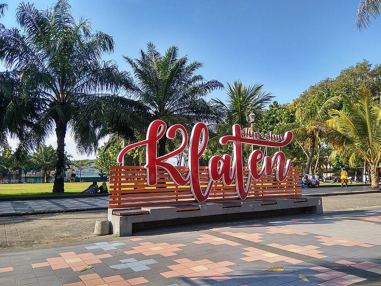 Mengapa Klaten Terkenal dengan Pusat Konveksi Murah?